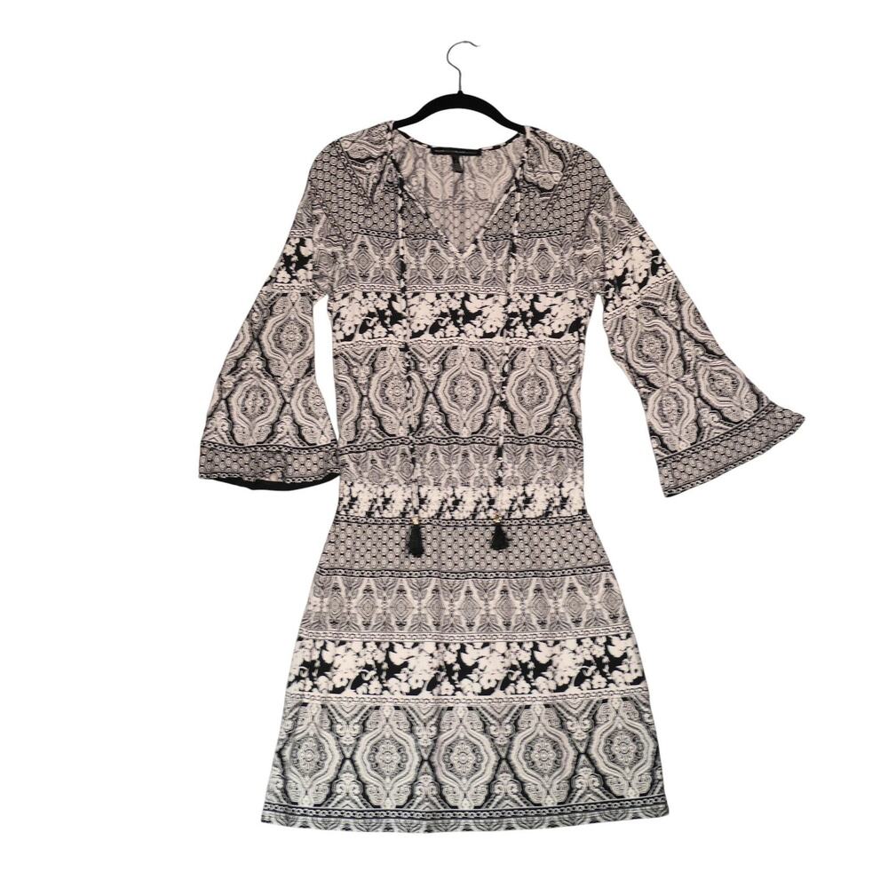 White House Black Market Dress Womens 2 Black White Boho Floral Bell Sleeve